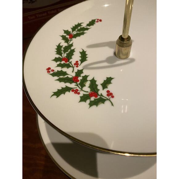 VTG Christmas Holly Berry Porcelain Two Tier Tidbit Server Japan Holiday Serving - Picture 3 of 9